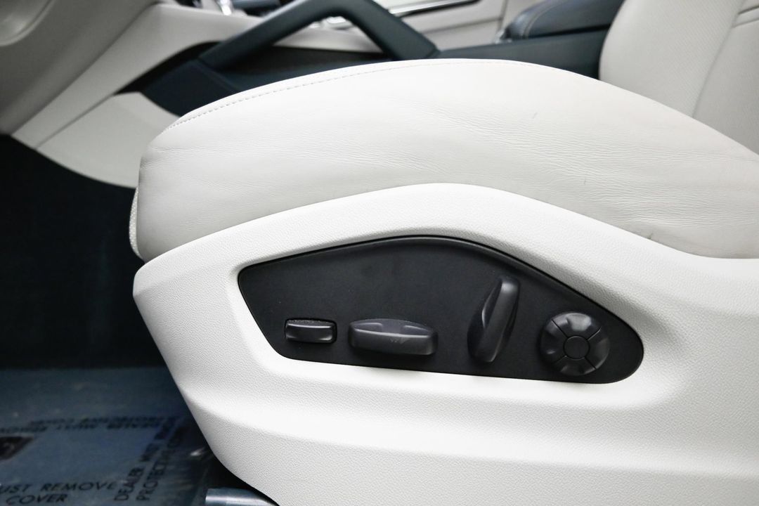 2022 Porsche Cayenne