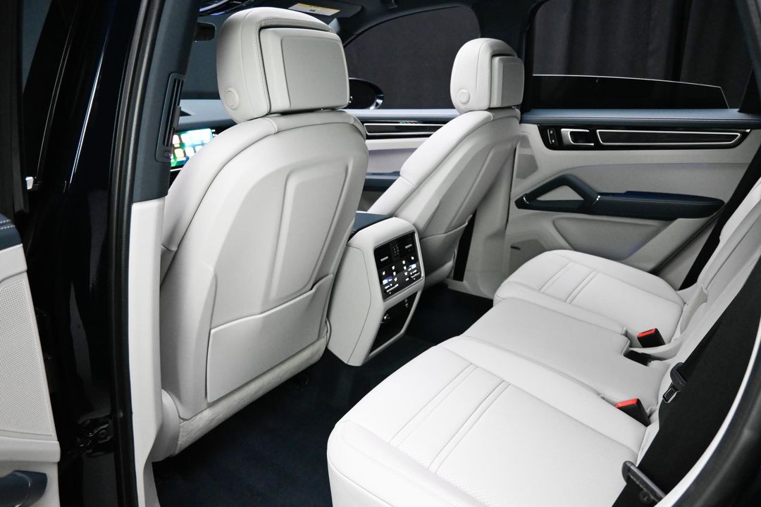 2022 Porsche Cayenne