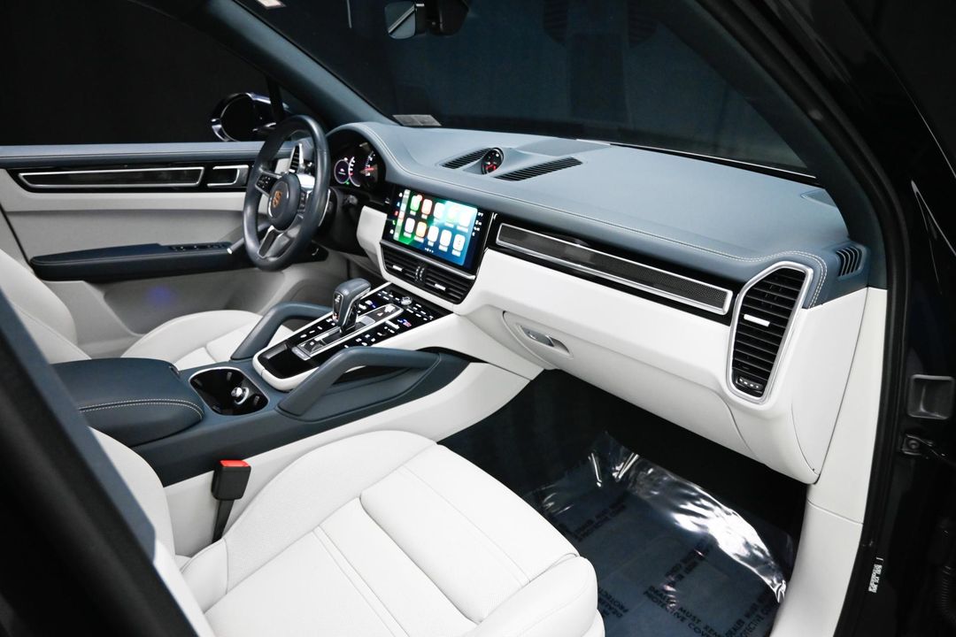 2022 Porsche Cayenne