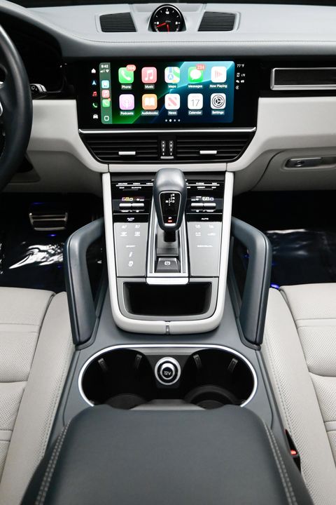 2022 Porsche Cayenne