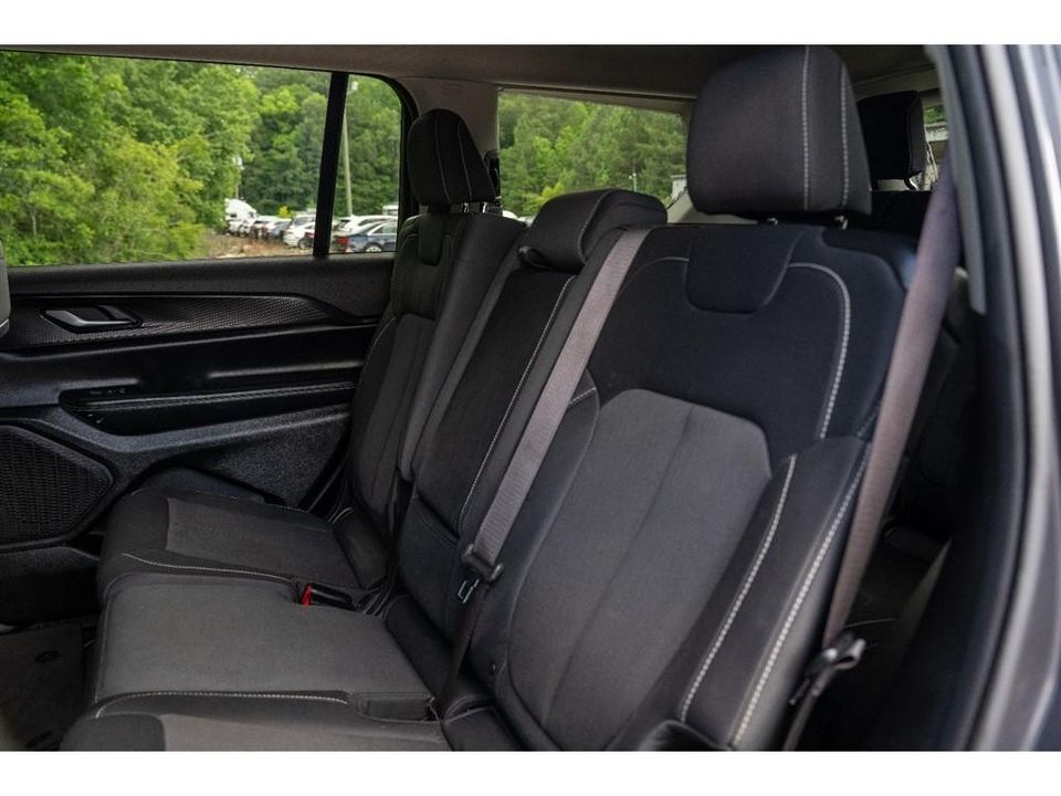 2023 Jeep Grand Cherokee L