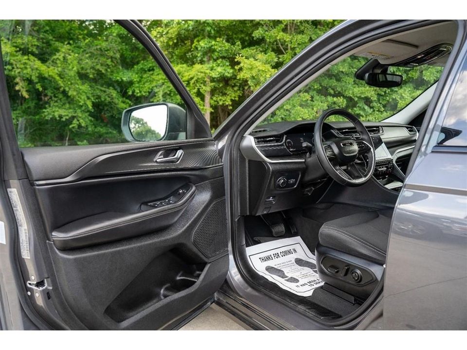 2023 Jeep Grand Cherokee L