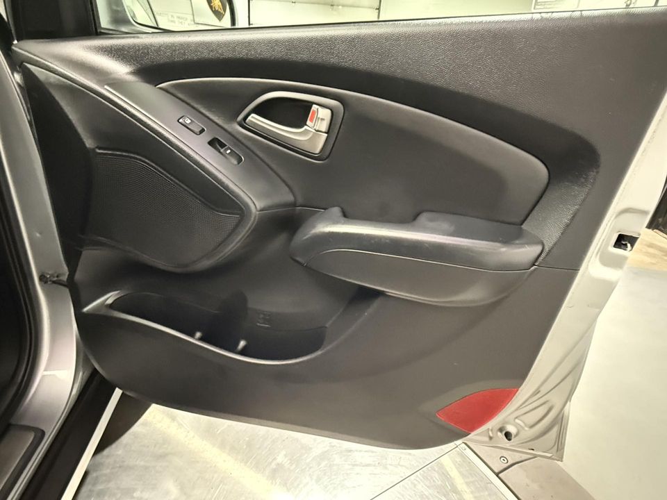 2011 Hyundai TUCSON