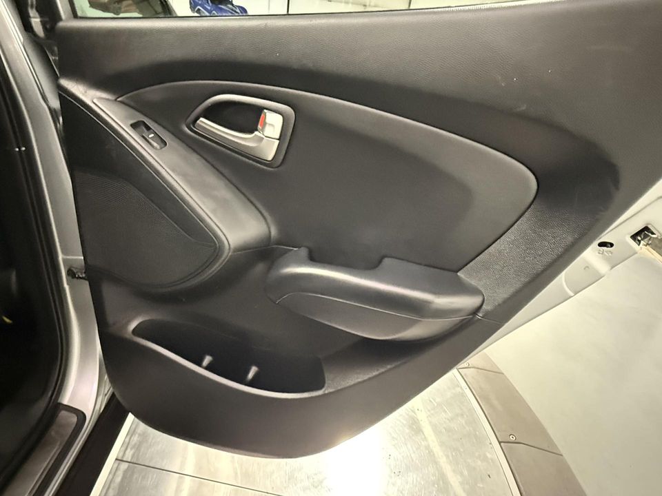 2011 Hyundai TUCSON