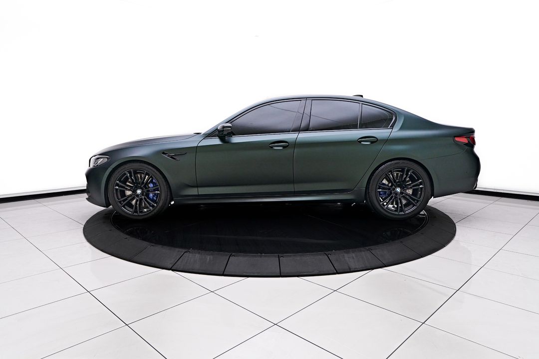 2022 BMW M5