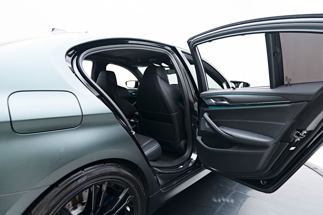 2022 BMW M5