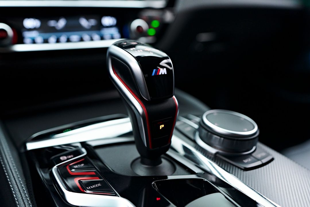 2022 BMW M5