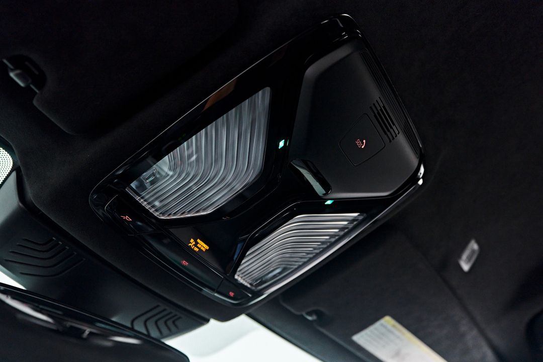 2022 BMW M5