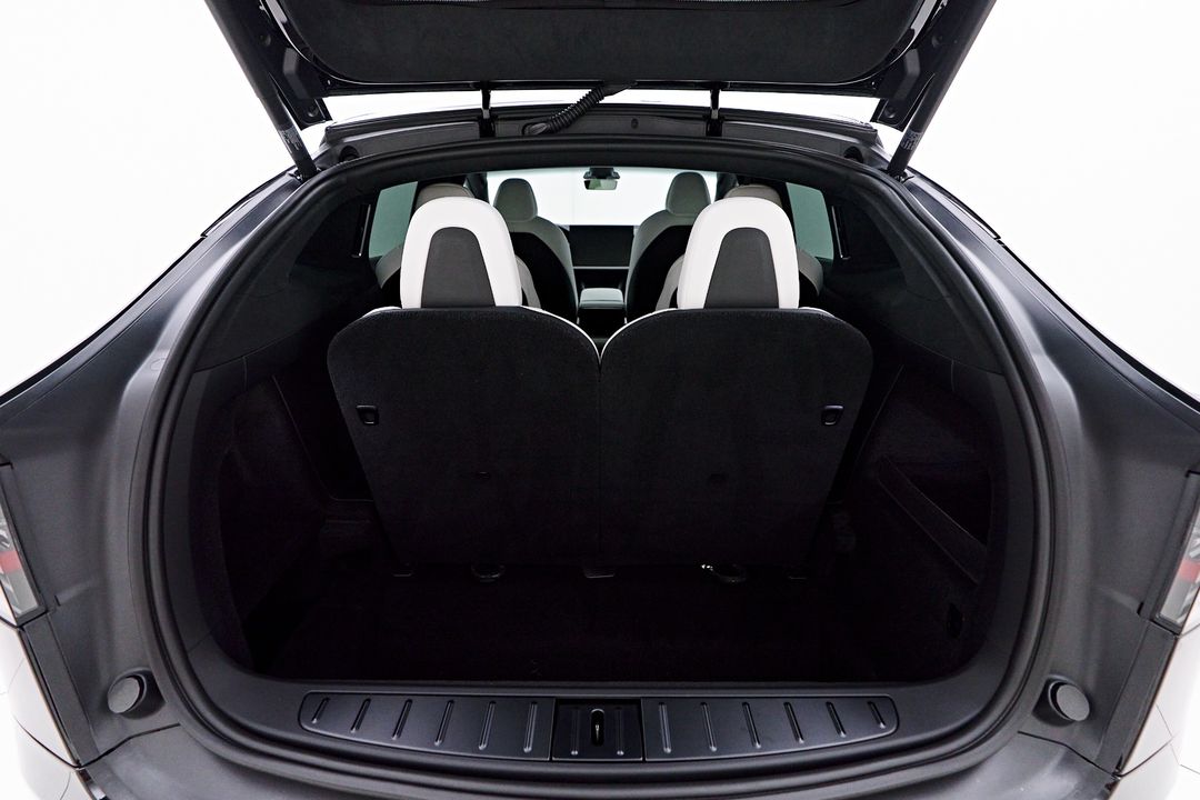 2022 Tesla Model X