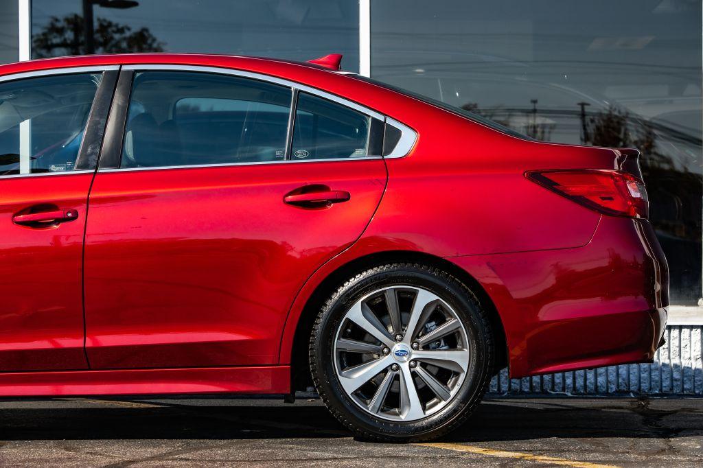 2017 SUBARU LEGACY