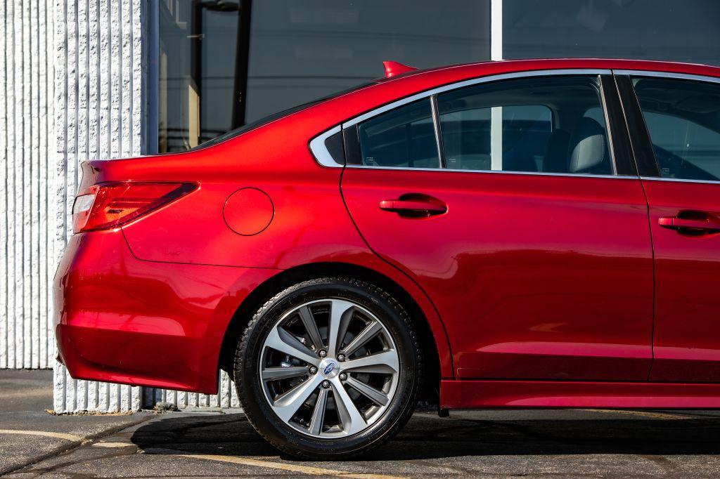 2017 SUBARU LEGACY