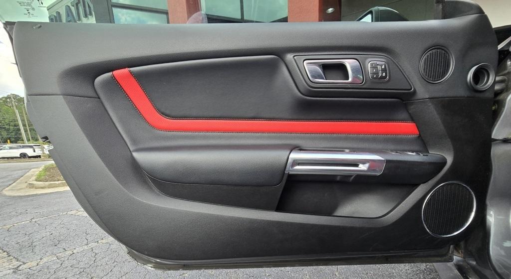 2021 Ford Mustang