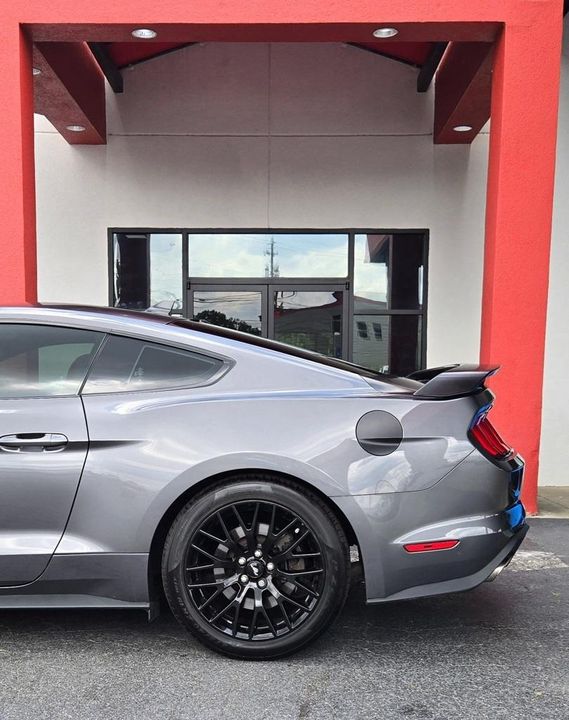 2021 Ford Mustang
