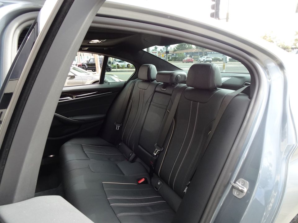 2021 BMW 5 Series