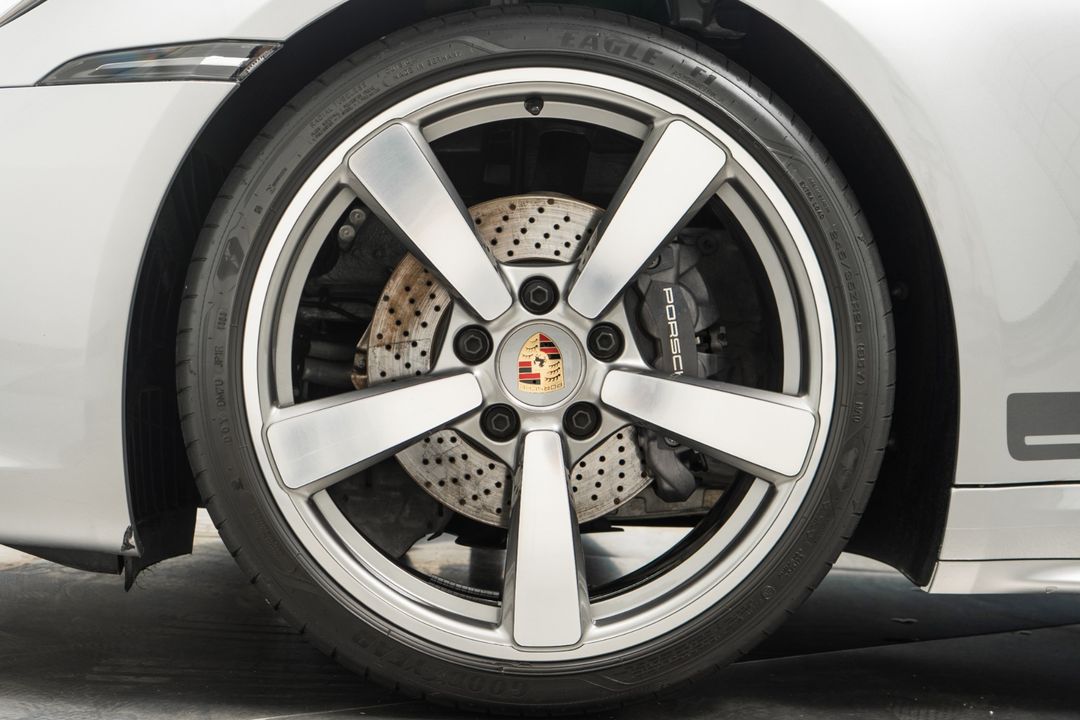 2023 Porsche 911
