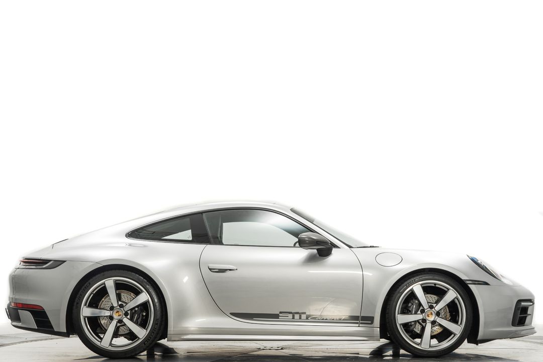 2023 Porsche 911