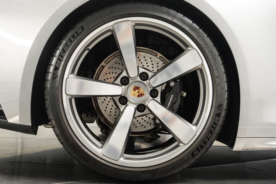 2023 Porsche 911
