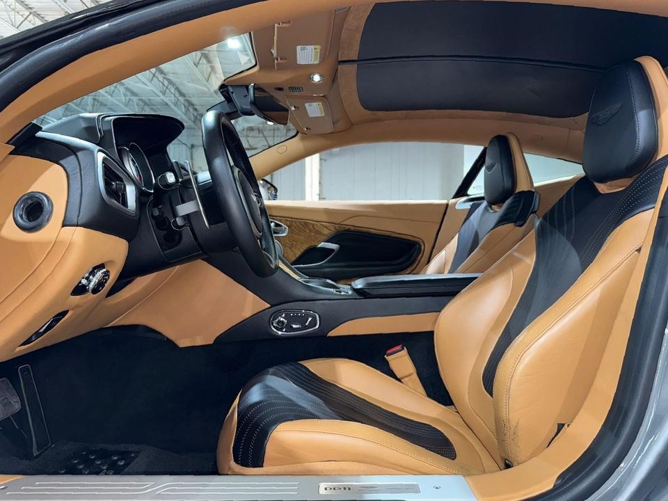 2018 Aston Martin DB11