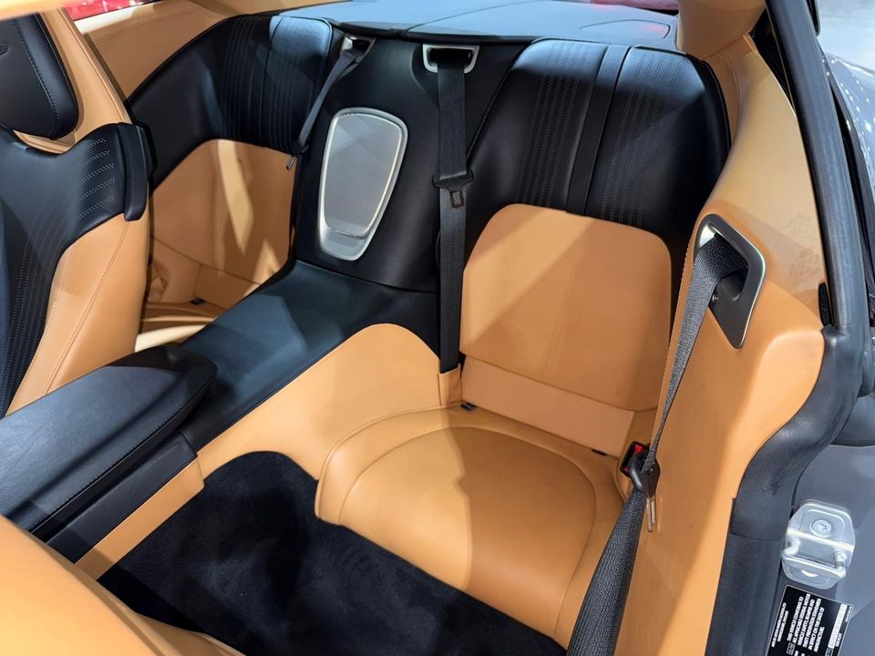 2018 Aston Martin DB11