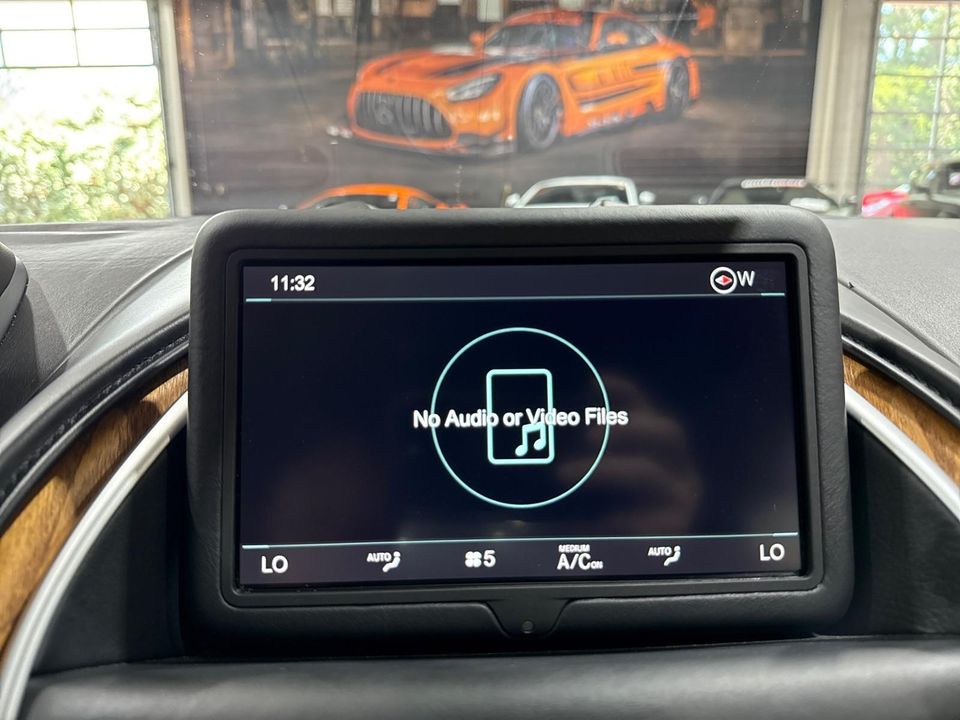 2018 Aston Martin DB11