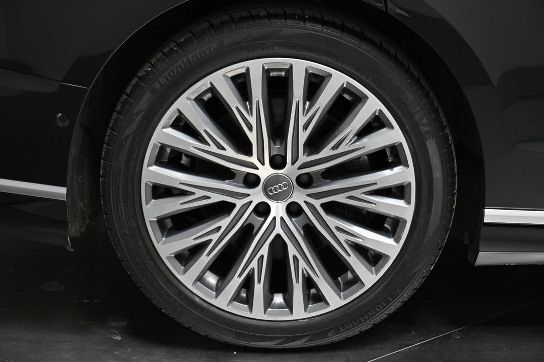 2019 Audi A8