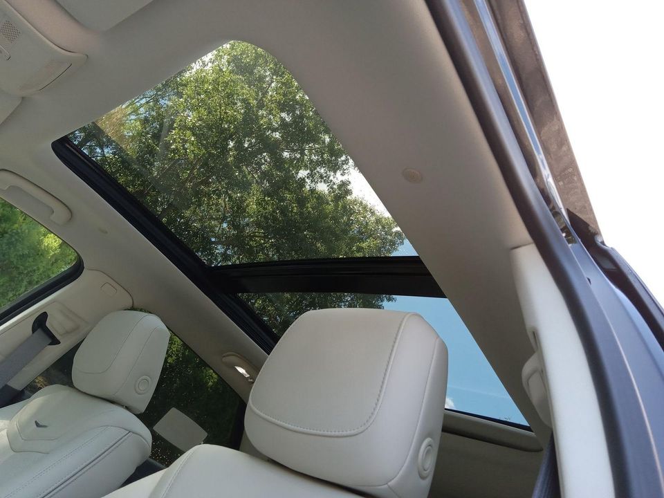 2025 Cadillac XT5