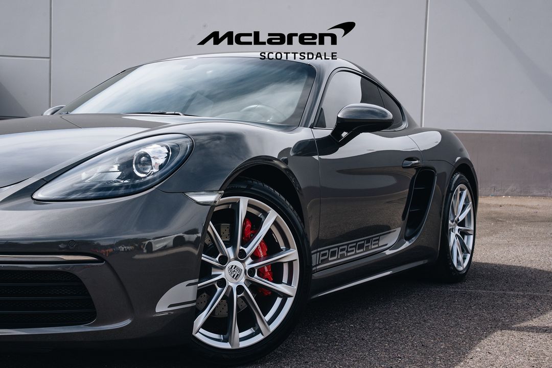 2019 PORSCHE 718
