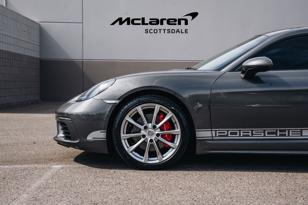 2019 PORSCHE 718