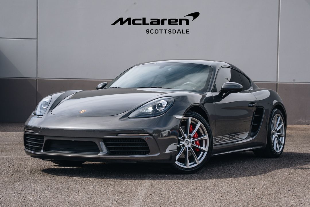 2019 PORSCHE 718