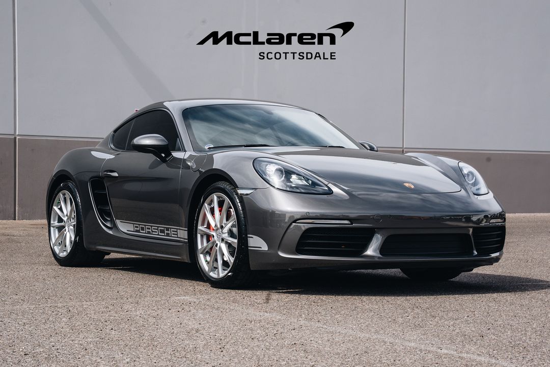 2019 PORSCHE 718