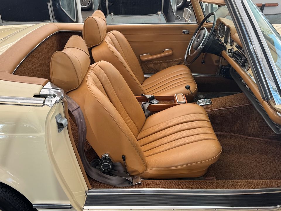 1971 Mercedes-Benz 280SL