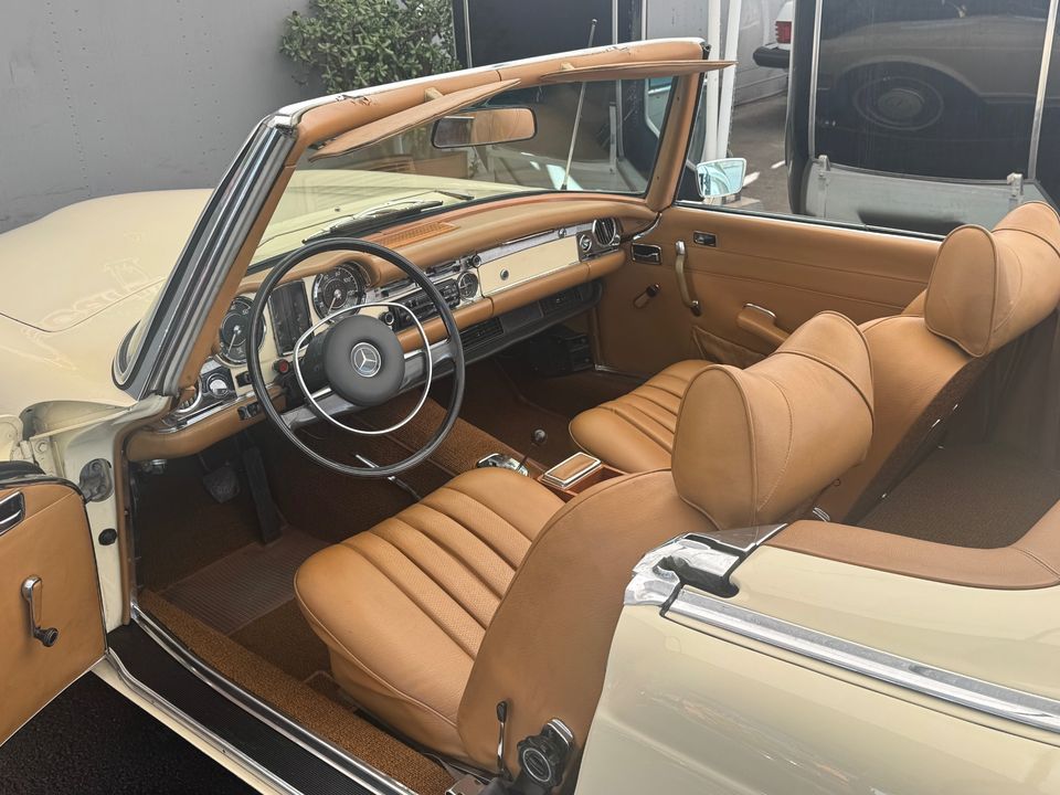 1971 Mercedes-Benz 280SL