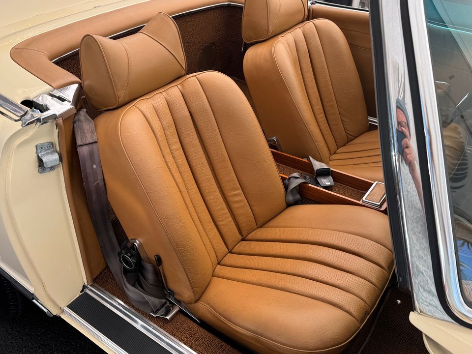 1971 Mercedes-Benz 280SL