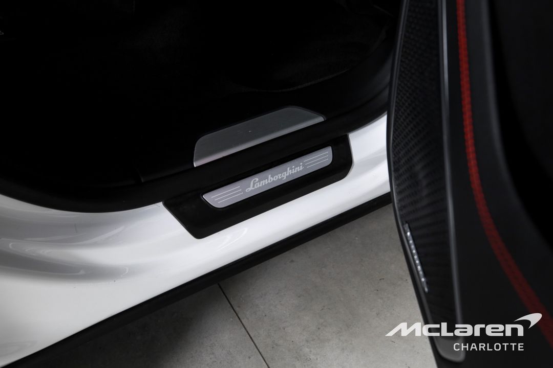 2022 Lamborghini Urus