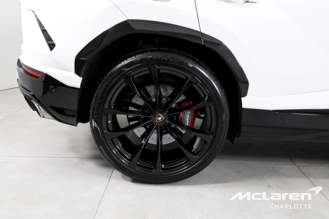 2022 Lamborghini Urus