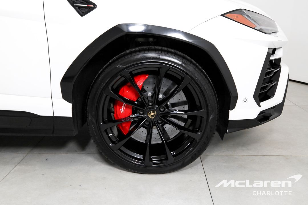 2022 Lamborghini Urus