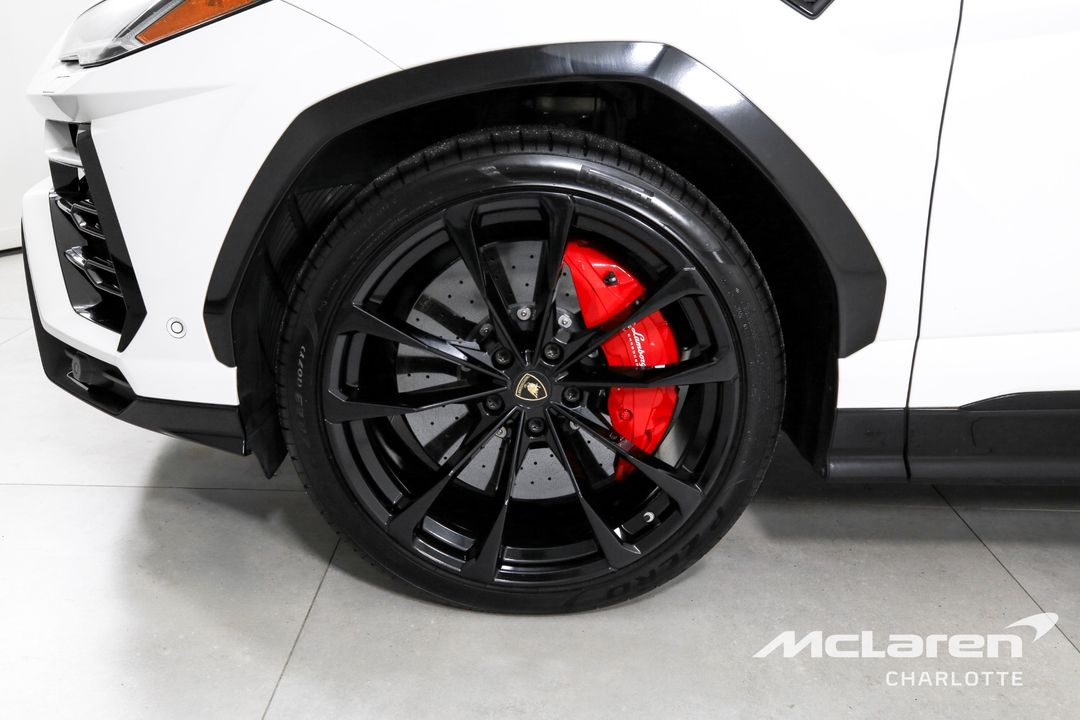 2022 Lamborghini Urus
