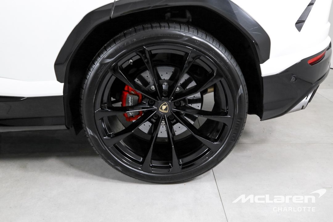 2022 Lamborghini Urus