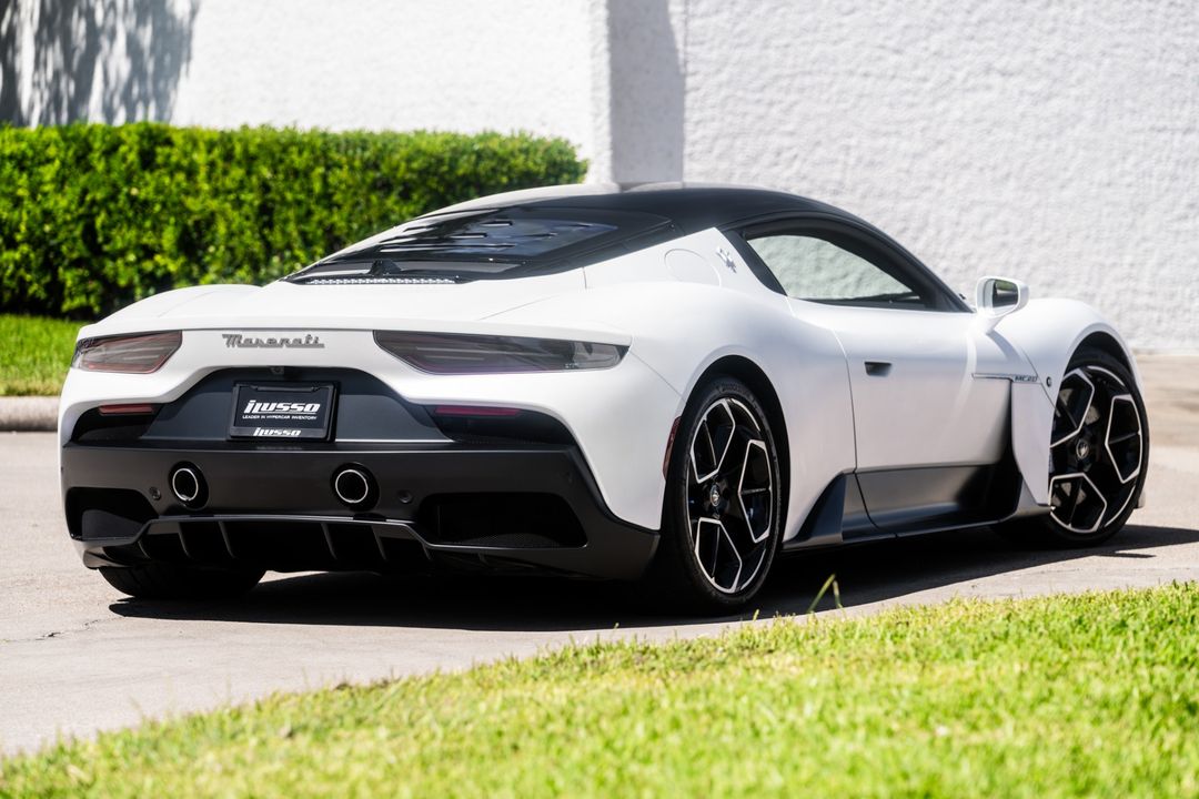2022 Maserati MC20