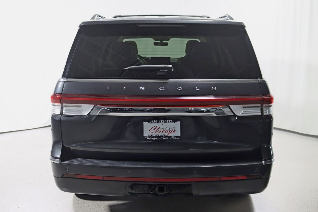 2022 Lincoln Navigator L