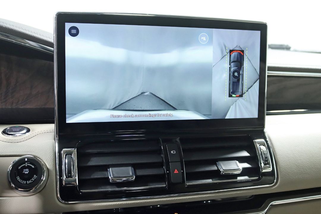 2022 Lincoln Navigator L