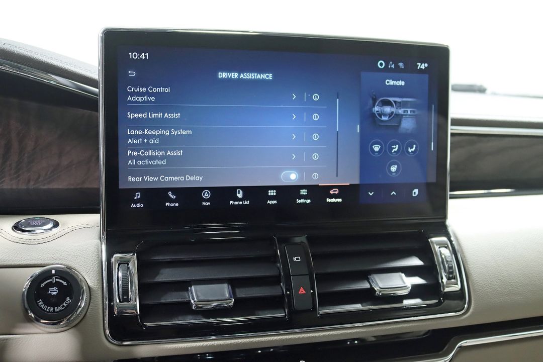 2022 Lincoln Navigator L