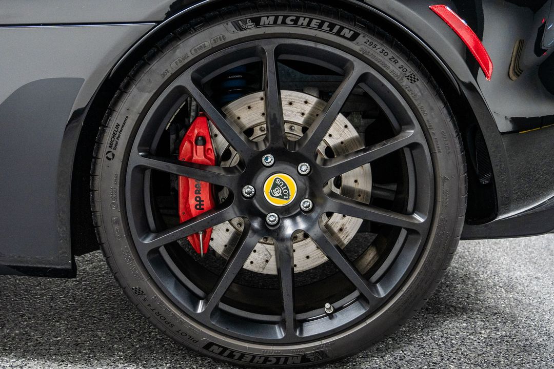 2020 Lotus Evora