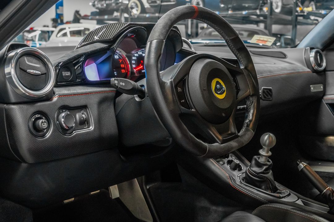 2020 Lotus Evora