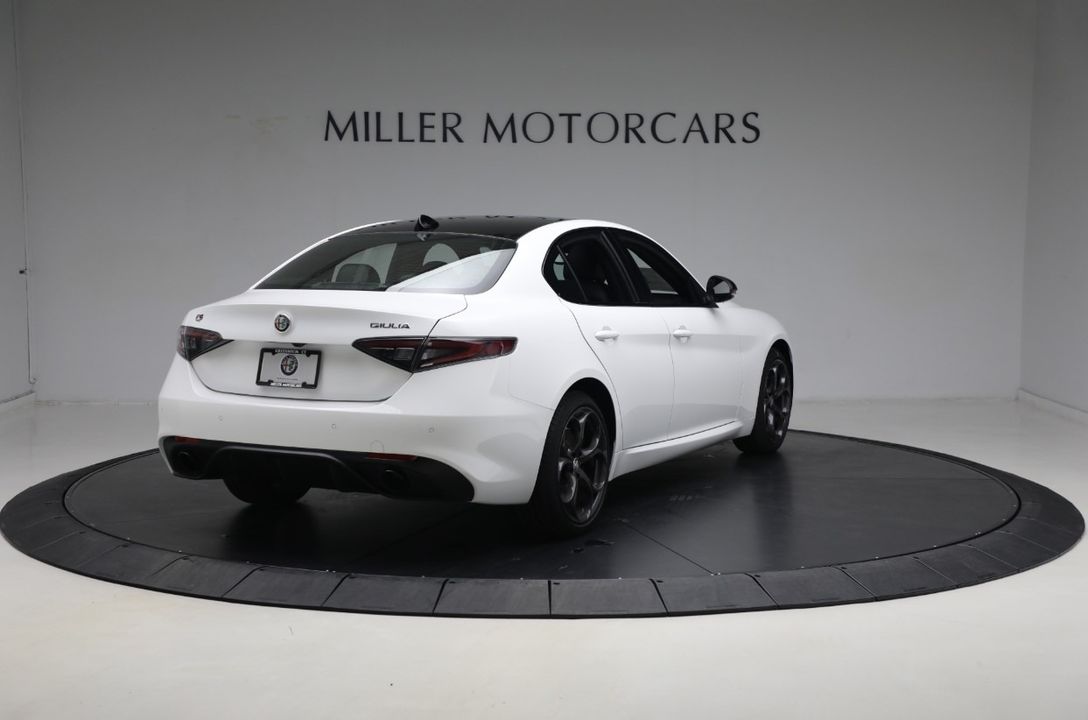 2025 Alfa Romeo Giulia