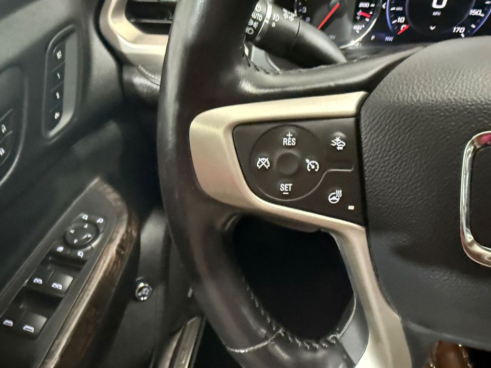 2021 GMC Acadia