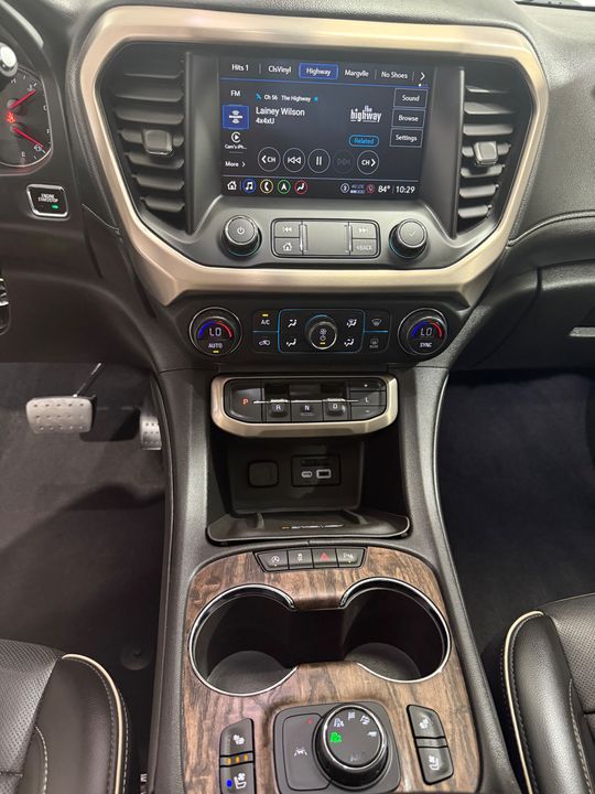 2021 GMC Acadia