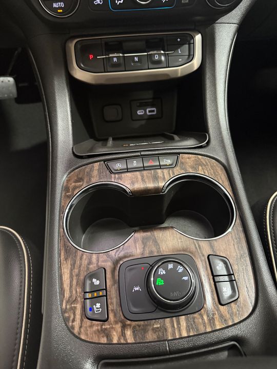 2021 GMC Acadia