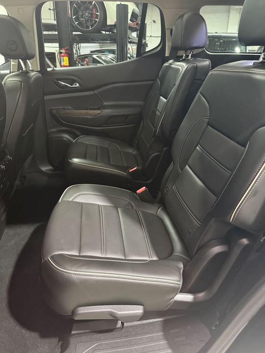 2021 GMC Acadia