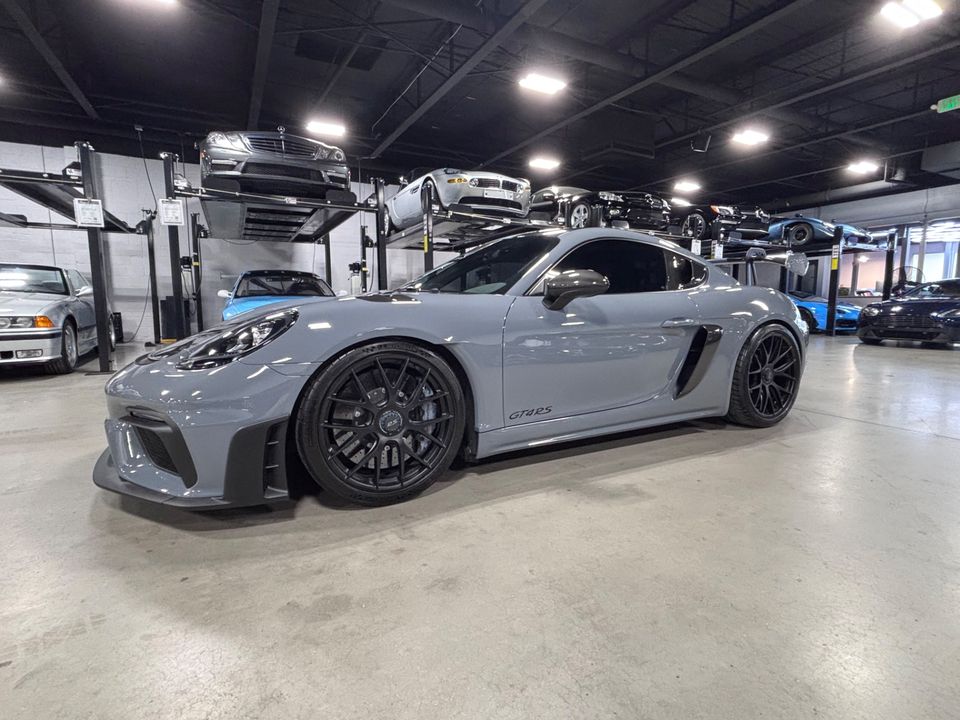 2023 PORSCHE 718 CAYMAN